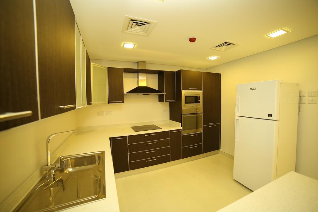 Golden Rose Luxury Suites Manama Exteriör bild